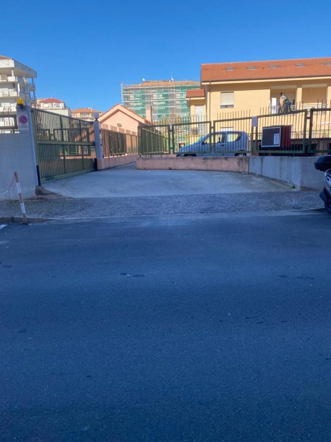 Ferienwohnung Largodoria - Viagenova, Box Auto Privato Incluso Albenga Exterior foto